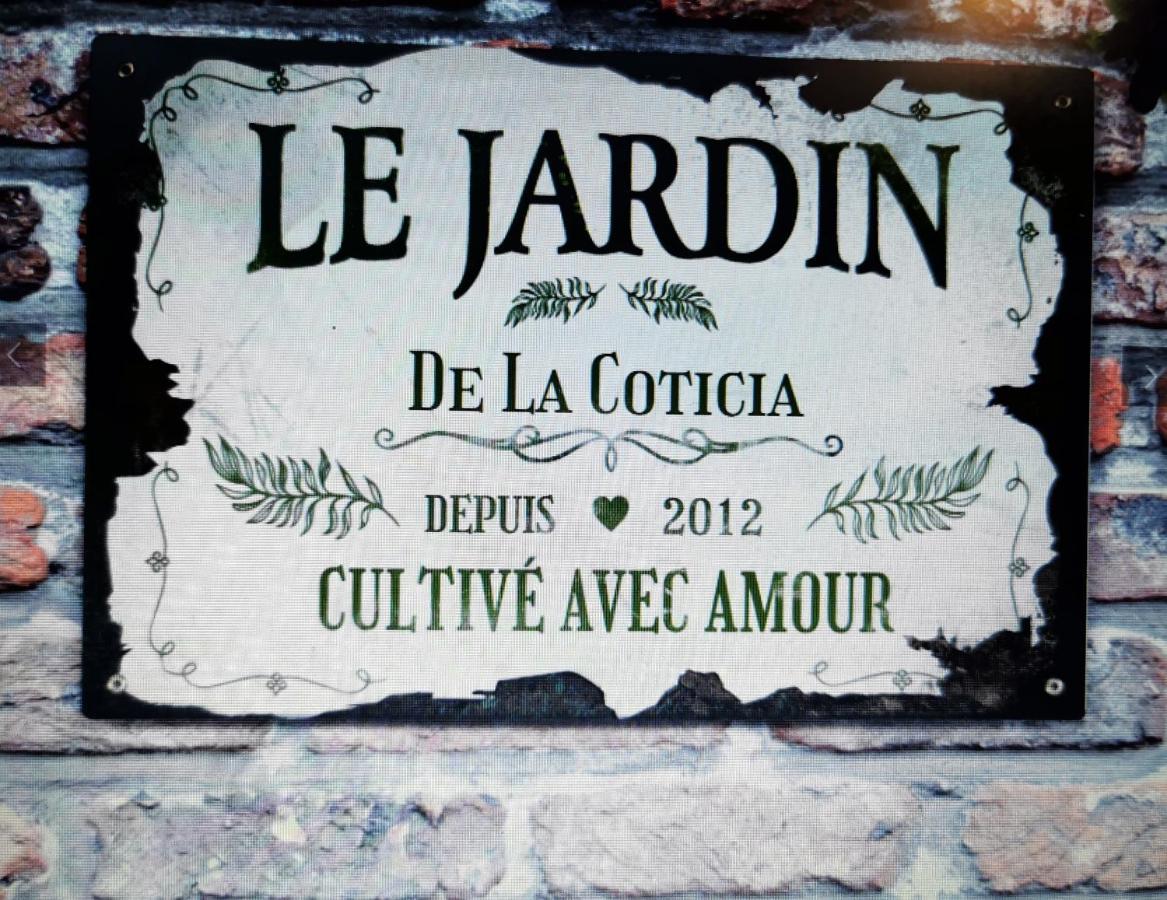 Coutiches La Coticia B&B 외부 사진